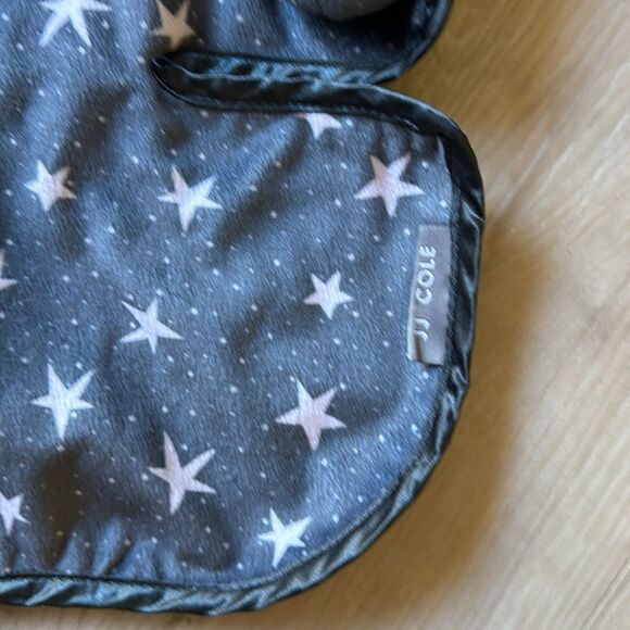 JJ Cole Baby Head Support - Picture 3 of 5